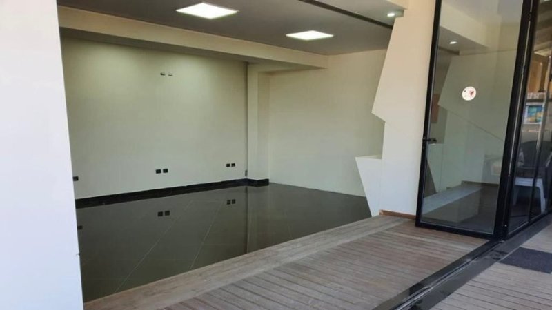 Tirane, jepet me qera zyre Kati 2, 110 m² 1.000 € (Rruga Don Bosko)