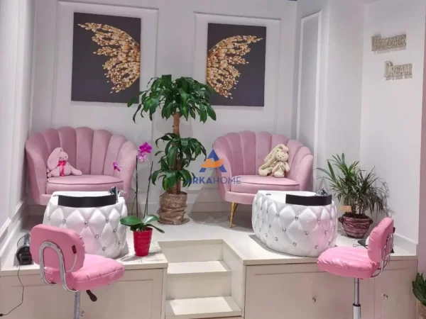 Tirane, jepet me qera ambjent biznesi Kati 2, 70 m² 832 € 