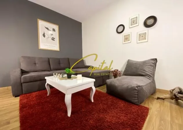 Tirane, jepet me qera apartament 2+1 Kati 3, 65 m² 650 € (ISH TREGU ELEKTRIK)