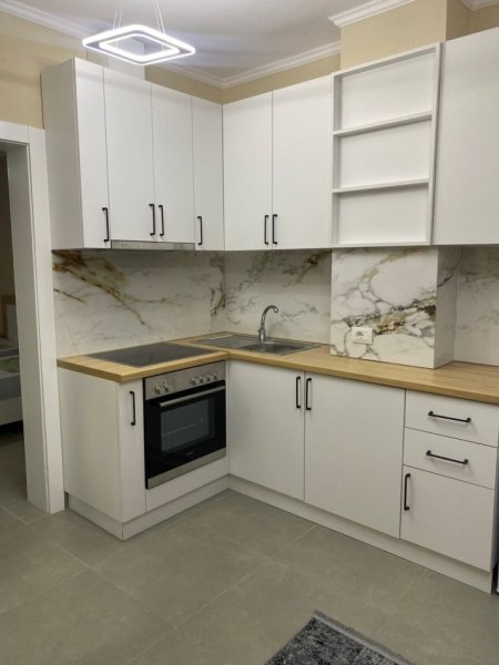 Shqiperi, jepet me qera Vile 1+1 Kati 3, 65 m² 400 € (Rruga Andon Frasheri)