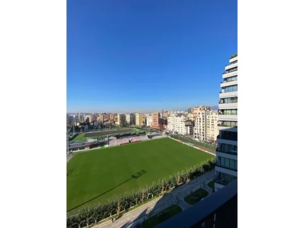 Tirane, jepet me qera ambjent biznesi Kati 10, 115 m² 1.800 € (Lake View Residences)