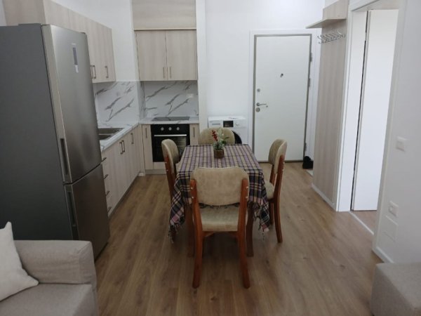 Tirane, jepet me qera apartament 1+1 Kati 7, 50 m² 400 € (ali demi)