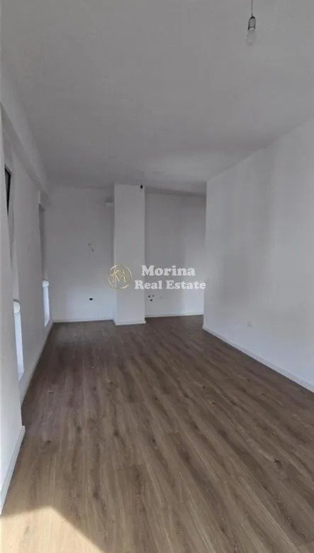 Tirane, shitet apartament 1+1 Kati 3, 63 m² 95.000 € (Fresku)