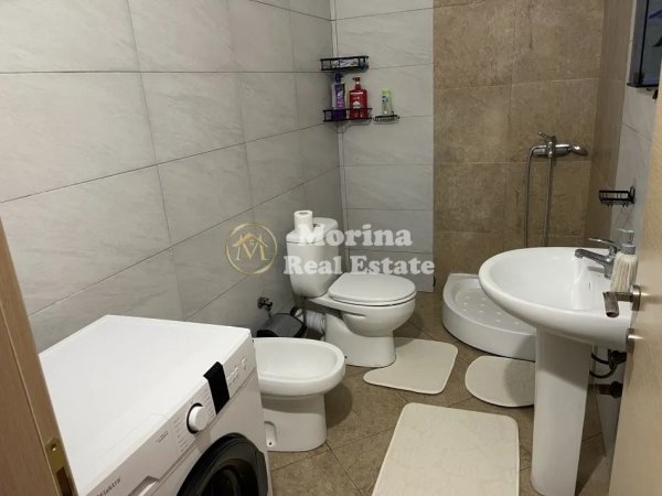 Tirane, jepet me qera apartament 2+1 Kati 8, 100 m² 550 € (Astir)