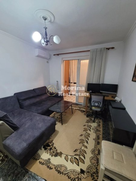 Tirane, jepet me qera apartament 1+1 Kati 2, 56 m² 400 € (Ali Demi)