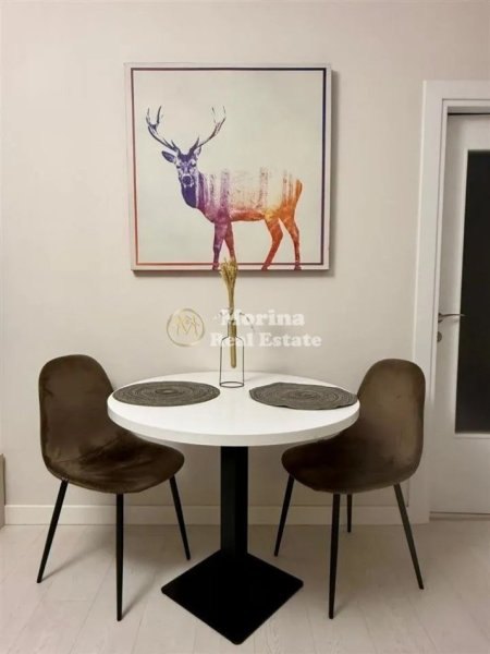 Tirane, shitet apartament 1+1 Kati 8, 50 m² 130.000 € (Rruga Bardhyl)