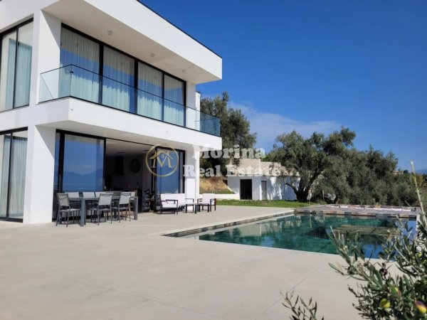 Tirane, shitet Vile 5+1 , 250 m² 880.000 € (Autostrada Tirane-Durres)