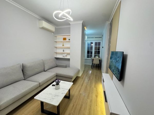 Tirane, shitet apartament 1+1 Kati 2, 60 m² 125.000 € (Kodra e Diellit)