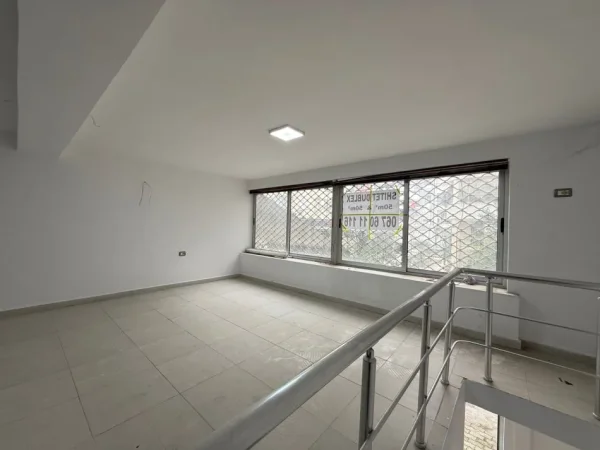 Tirane, shes ambjent biznesi Kati 1, 50 m² 160.000 € 