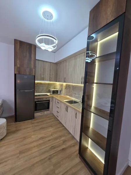 Tirane, shitet apartament 2+1 Kati 9, 79 m² 157.000 € 