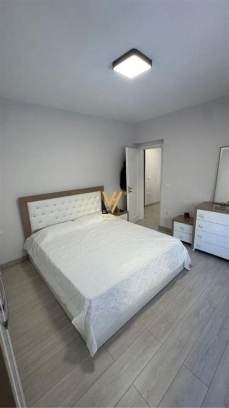 Tirane, jepet me qera apartament 1+1+Ballkon Kati 4, 50 m² 650 € (RRUGA E ELBASANIT)