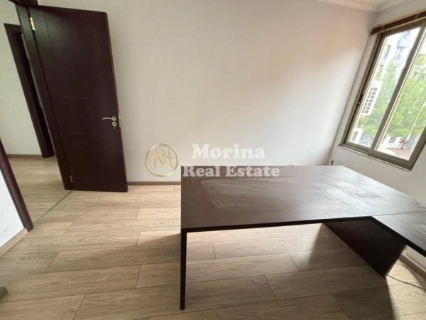 Tirane, shitet apartament 2+1 Kati 3, 103 m² 258.000 € (21 Dhjetori)