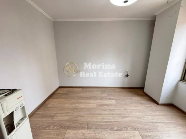 Tirane, shitet apartament 2+1 Kati 3, 103 m² 258.000 € (21 Dhjetori)