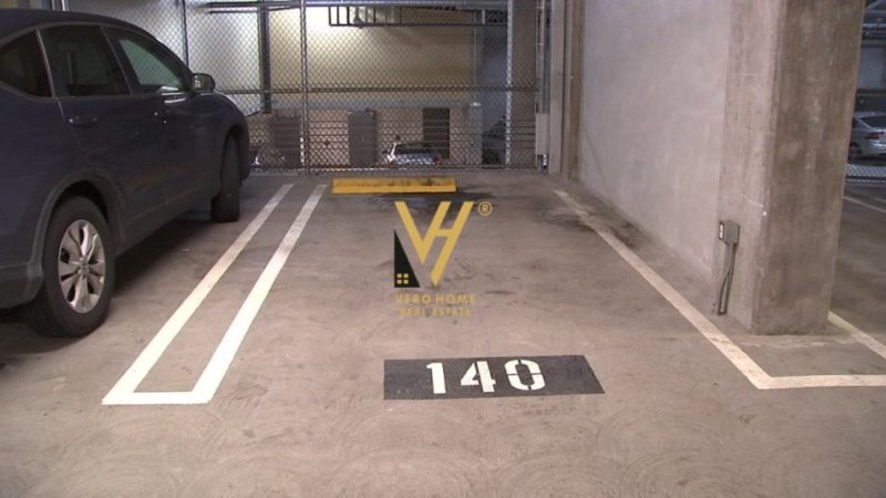 Tirane, shitet garazh | post parkimi Kati -2, 13 m² 41.000 € (GALERIA, QENDER)