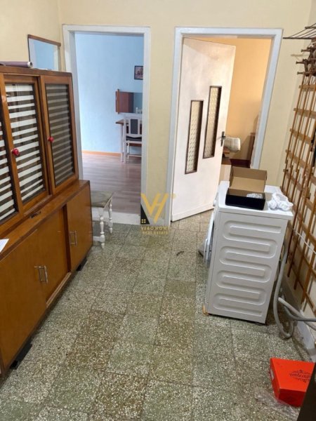 Tirane, jepet me qera apartament 3+1+Ballkon Kati 3, 90 m² 600 € (GARDA)