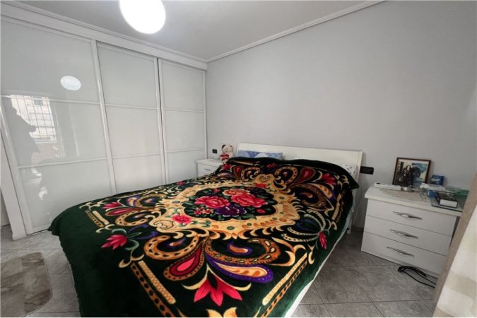 Vlore, shitet apartament 1+1 Kati 3, 58 m² 80.000 € (Qendër Qyteti, Albano &amp; Romina, Vlorë)