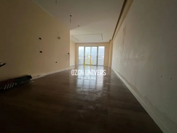 Sarande, shitet apartament 2+1+Ballkon Kati 4, 121 m² 300.000 € (Sarandë)