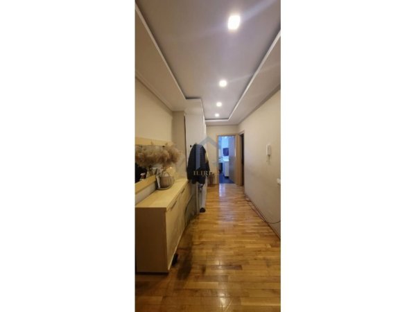 Tirane, shitet apartament 2+1+Ballkon Kati 3, 89 m² 84.995 € (Kamez)