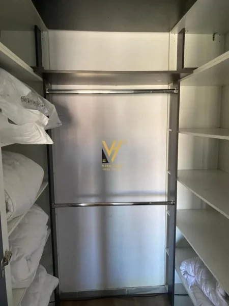 Tirane, jepet me qera apartament 2+1+Ballkon Kati 6, 120 m² 1.100 € (KOPSHTI ZOOLOGJIK)