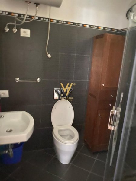 Tirane, jepet me qera apartament 2+1+Ballkon Kati 6, 120 m² 1.100 € (KOPSHTI ZOOLOGJIK)