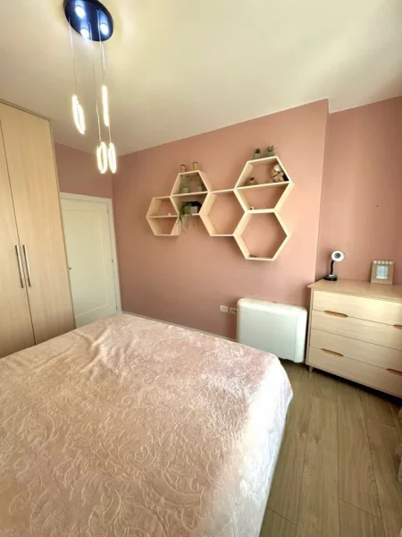 Tirane, shitet apartament 2+1 , 78 m² 210.000 € 