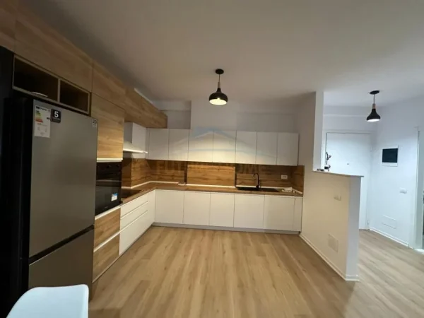 Tirane, shitet apartament 2+1+Ballkon Kati 3, 123 m² 255.000 € (Rezidenca Green Harmony, Porcelan)