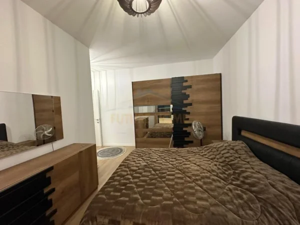 Tirane, shitet apartament 2+1+Ballkon Kati 3, 123 m² 255.000 € (Rezidenca Green Harmony, Porcelan)