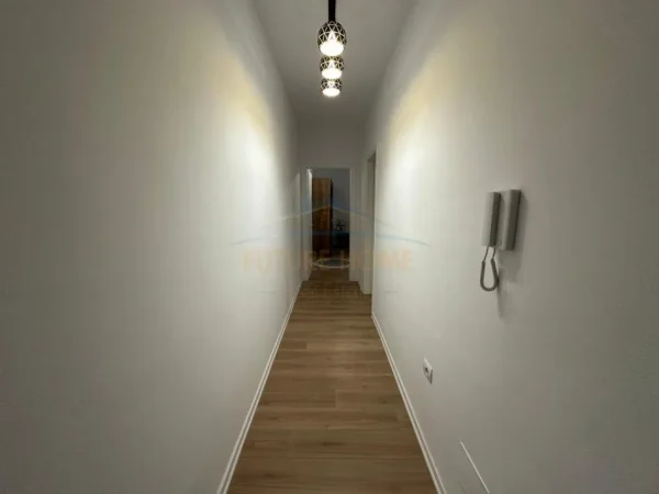 Tirane, shitet apartament 2+1+Ballkon Kati 3, 123 m² 255.000 € (Rezidenca Green Harmony, Porcelan)