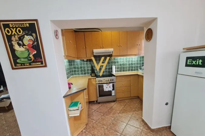 Tirane, jepet me qera apartament 2+1+Ballkon Kati 5, 78 m² 550 € (RRUGA E ELBASANIT)