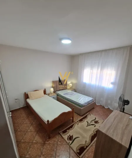 Tirane, jepet me qera apartament 2+1+Ballkon Kati 5, 78 m² 550 € (RRUGA E ELBASANIT)