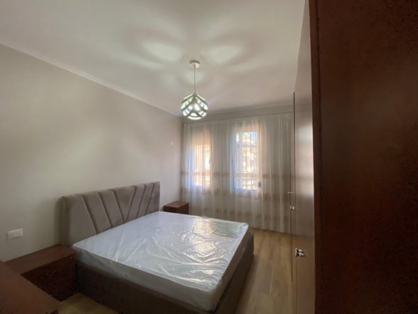 Tirane, jap me qera apartament 1+1 , 67 m² 550 € (21 dhjetori)
