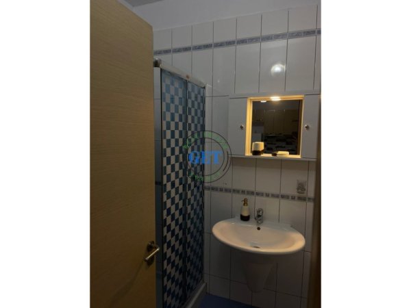 Durres, jepet me qera apartament 1+1 Kati 3, 65 m² 300 € (Plazh)