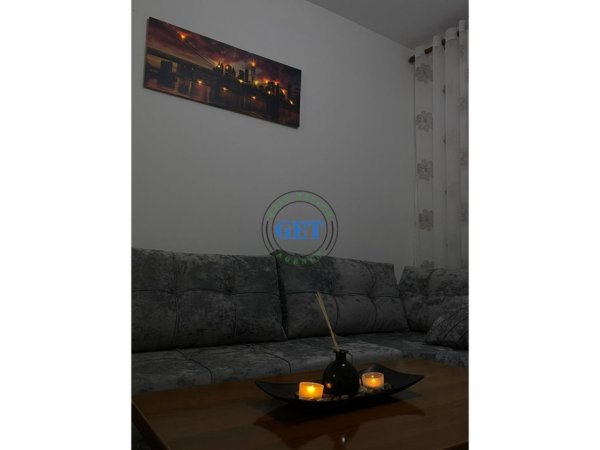 Durres, jepet me qera apartament 1+1 Kati 3, 65 m² 300 € (Plazh)