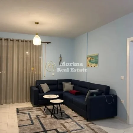 Tirane, jepet me qera apartament 1+1 Kati 8, 65 m² 500 € (Yzberisht)