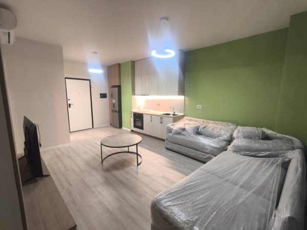 Tirane, jepet me qera apartament 1+1+Ballkon , 76 m² 650 € (Zogu i zi)