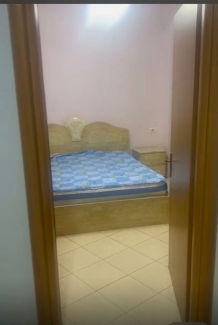 Tirane, jepet me qera shtepi 1+1 Kati 1, 75 m² 420 € (Unaza e Re)