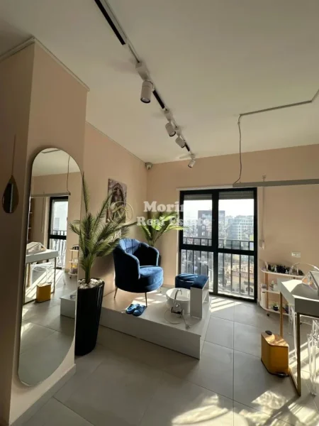 Tirane, shitet apartament 3+1 Kati 9, 116 m² 261.000 € (Rruga e Dibres)