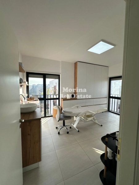Tirane, shitet apartament 3+1 Kati 9, 116 m² 261.000 € (Rruga e Dibres)