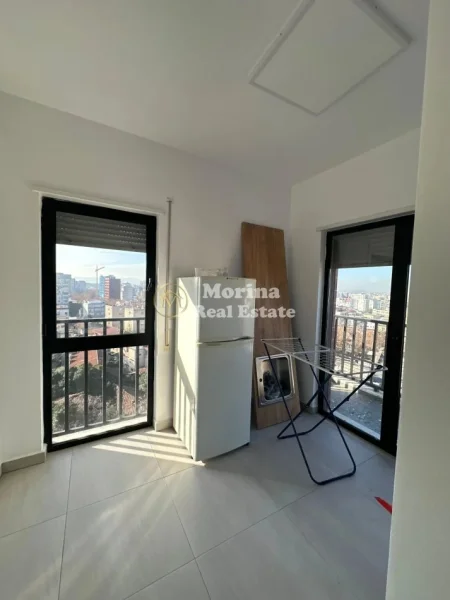 Tirane, shitet apartament 3+1 Kati 9, 116 m² 261.000 € (Rruga e Dibres)