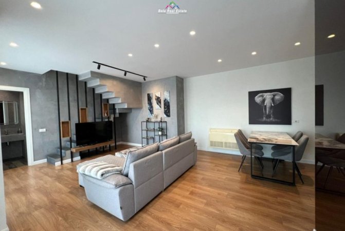 Tirane, jepet me qera apartament 2+1 Kati 7, 125 m² 1.800 € (Rruga e Barrikadave)