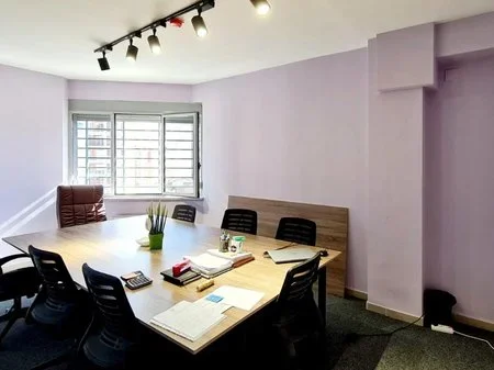 Tirane, shitet ambjent biznesi Kati 5, 290 m² 700.000 € (Rruga e Dibres)