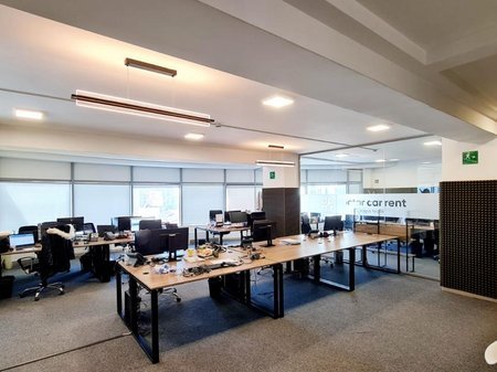 Tirane, shitet ambjent biznesi Kati 5, 290 m² 700.000 € (Rruga e Dibres)