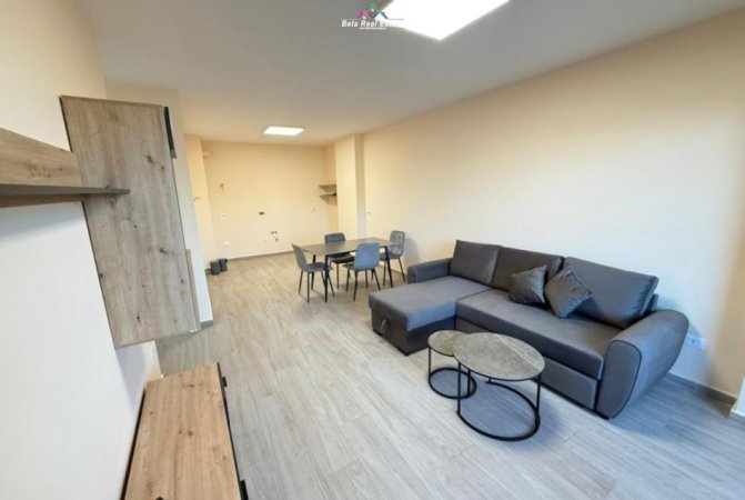 Tirane, jepet me qera apartament 2+1 Kati 2, 110 m² 650 € (Rruga Kongresi i Manastirit)