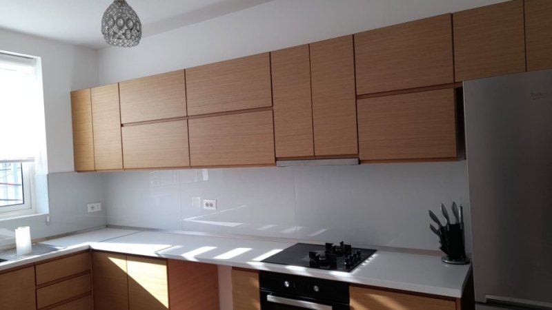 Tirane, shes apartament 3+1+Ballkon Kati 3, 360 m² 800.000 € (Rruga Fuat Toptani)