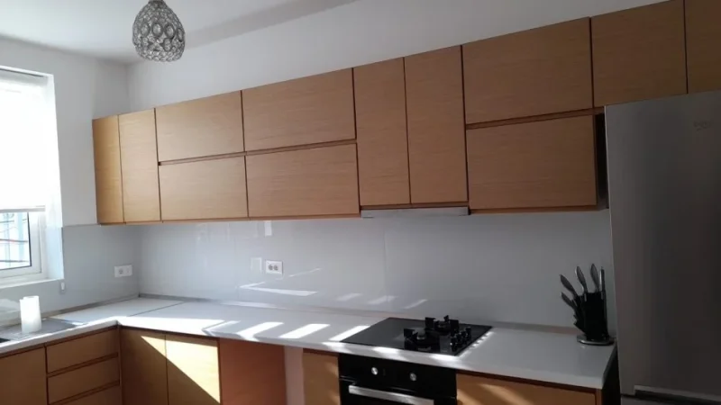 Tirane, shes apartament 3+1+Ballkon Kati 3, 360 m² 800.000 € (Rruga Fuat Toptani)