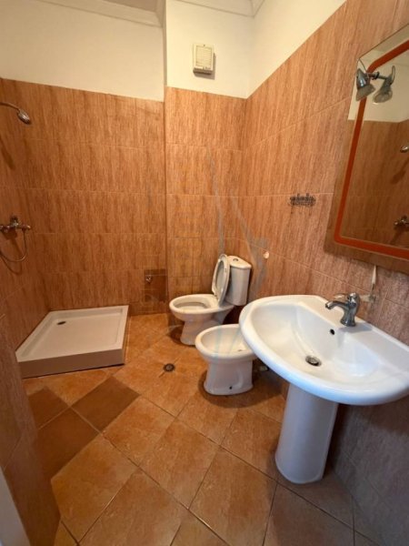 Tirane, shitet apartament 2+1 Kati 3, 75 m² 120.000 € (FRESK,RRUGA E THESARIT)