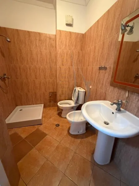 Tirane, shitet apartament 2+1 Kati 3, 75 m² 120.000 € (FRESK,RRUGA E THESARIT)