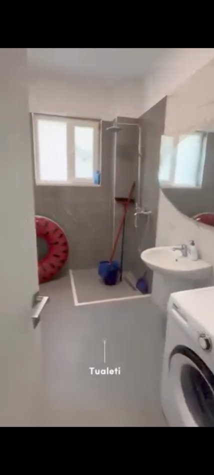 Shes Apartment 20m large nga deti plazh Mali Robit Golem