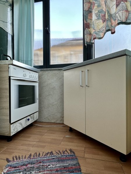 Tirane, jap me qera apartament 2+1+Aneks+Ballkon Kati 3, 100 m² 680 € (Rr. Dibres)