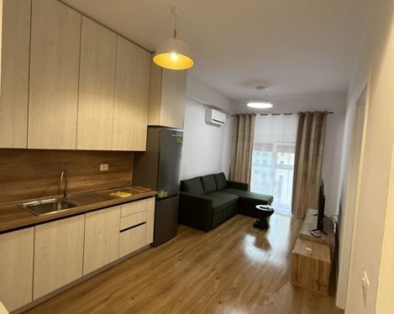 Tirane, jepet me qera apartament 1+1 Kati 3, 50 m² 500 € (Tek kompleksi Kadiu, Ali Demi)